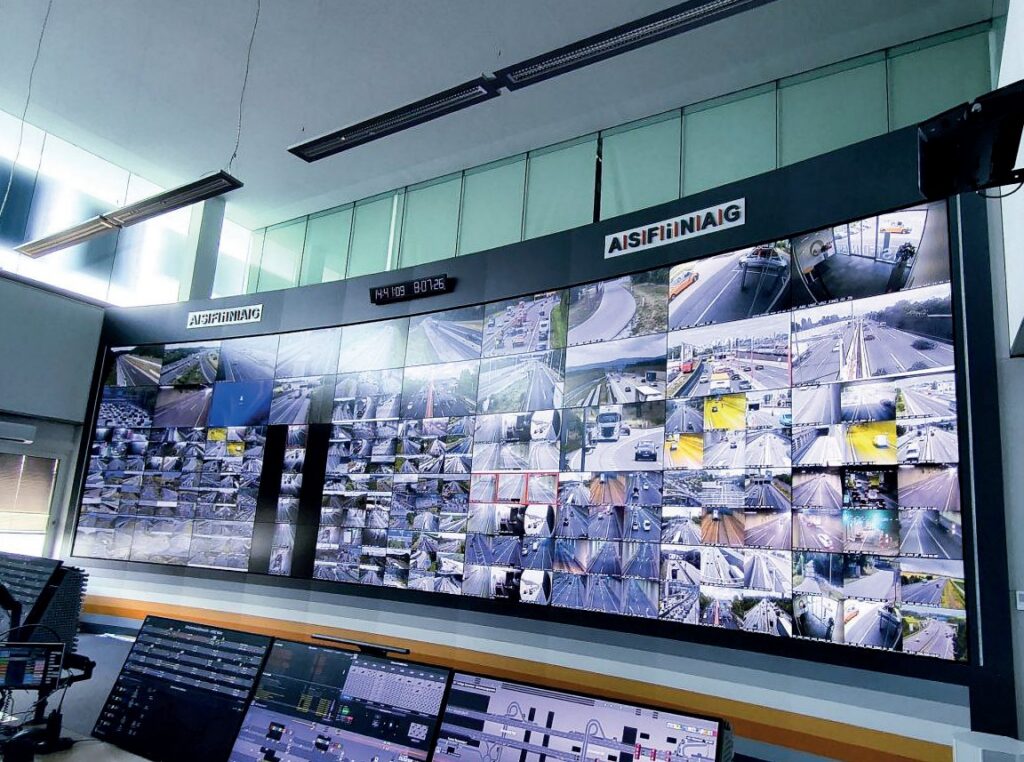 controlrooms modernizes the central ASFINAG video wall in Vienna-Inzersdorf