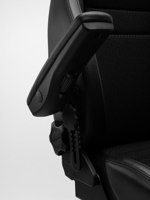 Armrest pair 8H, flip-up, adjustable in height and angle